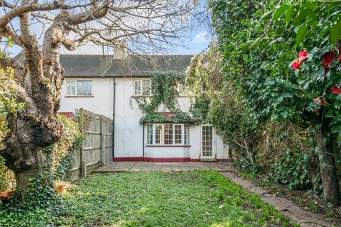 3 bedroom terraced house for sale, Warren Avenue, Richmond, Surrey, UK