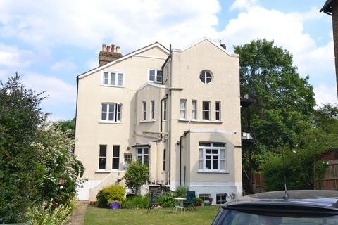 1 bedroom flat to rent, Kings Road, Richmond, Surrey