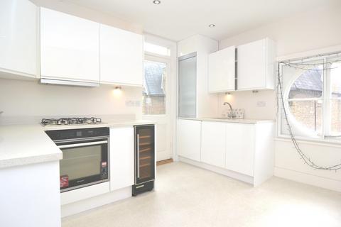 1 bedroom flat to rent, Kings Road, Richmond, Surrey