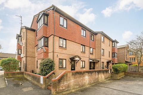 undefined, Church Road, Kingston Upon Thames KT1