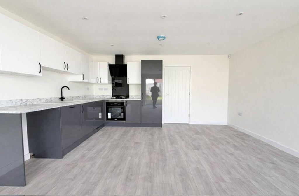 Kitchen dining