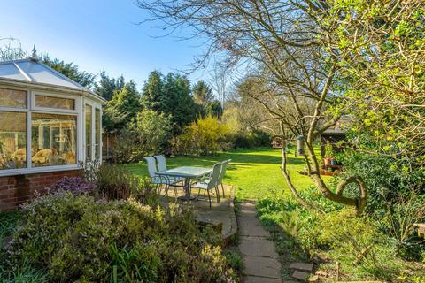 5 bedroom detached house for sale, Kitty Briggs Lane, Grantham NG31
