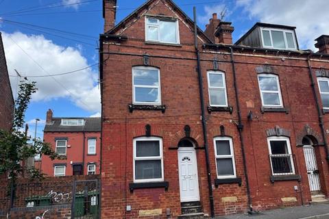 Harold Grove, Leeds