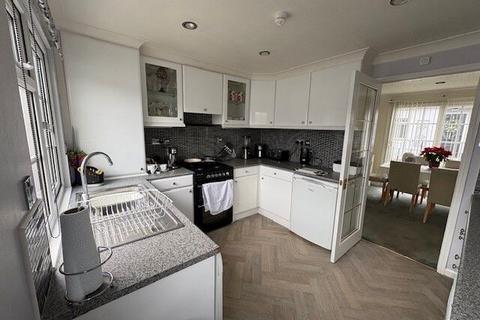 2 bedroom park home for sale, Sunnybank, Stafford