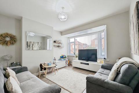 3 bedroom semi-detached house for sale, Robsheugh Place, Newcastle Upon Tyne NE5