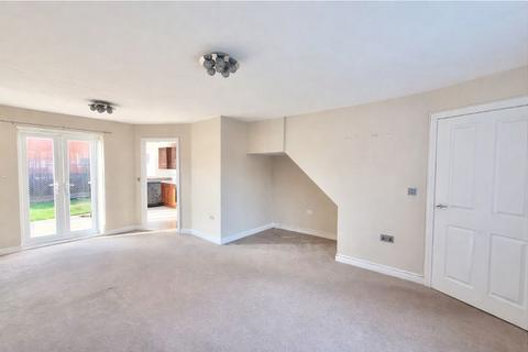 3 bedroom semi-detached house to rent, Walton Gardens, Wallsend NE28