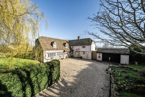 4 bedroom detached house for sale, Hook Street, Royal Wootton Bassett, Swindon, SN4