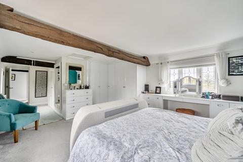 4 bedroom detached house for sale, Hook Street, Royal Wootton Bassett, Swindon, SN4