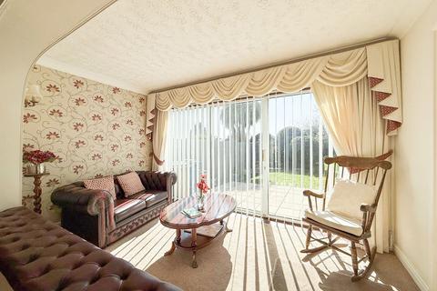 undefined, Lawnswood Avenue, Burntwood