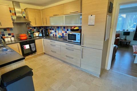 3 bedroom semi-detached house for sale, Cooksey Lane, Kingstanding, Birmingham, B44 9QU