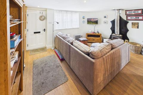 undefined, Round Corner Cottage, 14a West Street, Horncastle