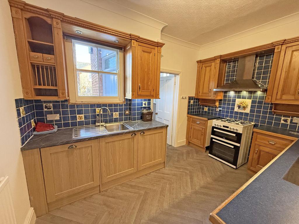 Kitchen (new cooker