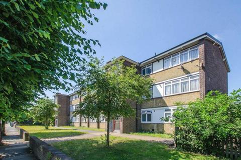 Bowater Place, Blackheath, London, SE3