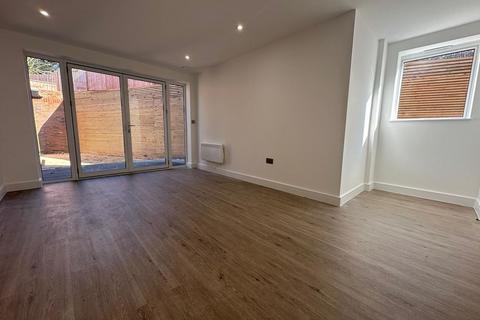 undefined, Mitchley Hill, South Croydon