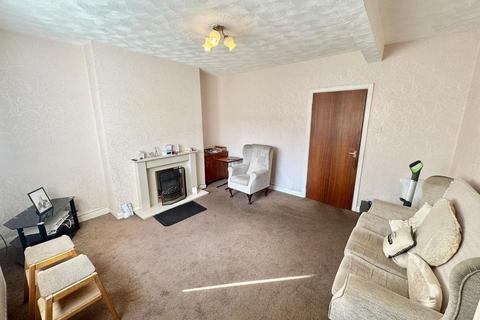3 bedroom terraced house for sale, Holystone Crescent, High Heaton