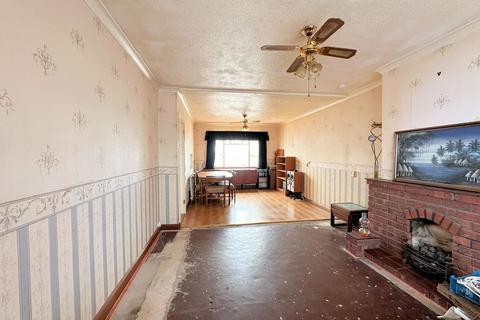 3 bedroom semi-detached house for sale, The Hillway, Fareham PO16