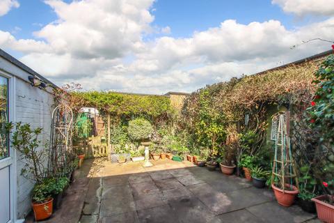 3 bedroom terraced house for sale, Small Acre, Hemel Hempstead
