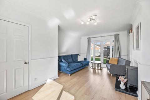 3 bedroom semi-detached house for sale, Montclare Crescent, Stockton Heath
