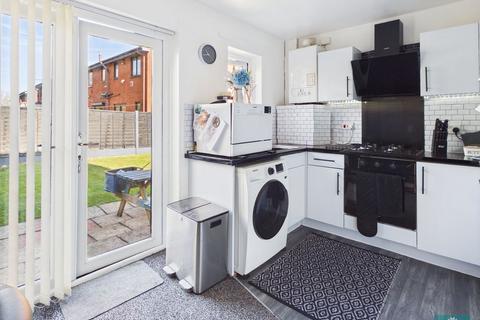undefined, Bottomfield Close, Oldham OL1