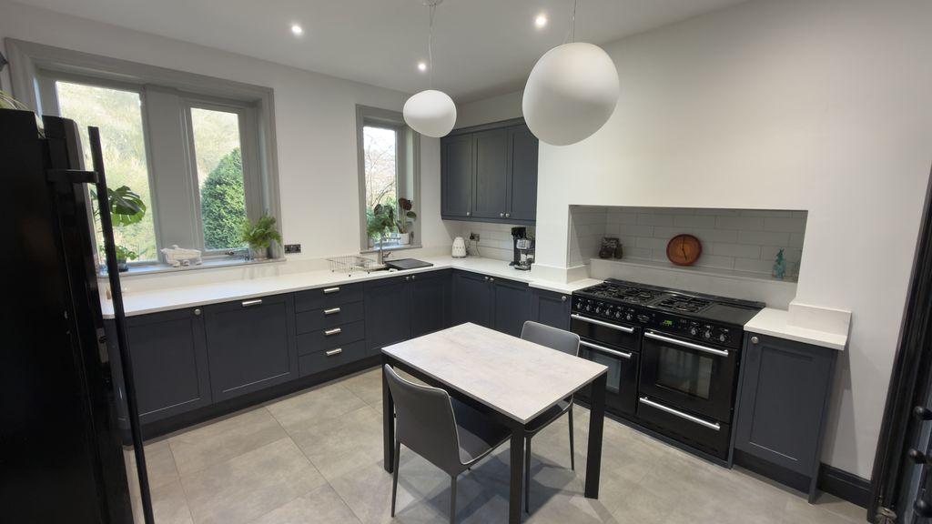 Breakfast Kitchen