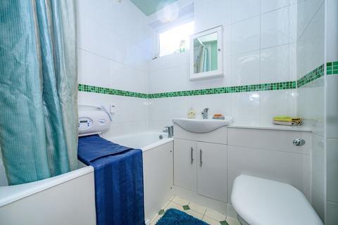 undefined, Heron Way, Hatfield