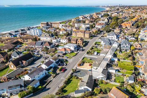 2 bedroom detached bungalow for sale, Church Road, Southbourne