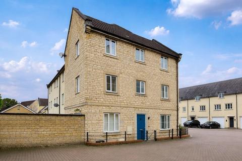4 bedroom end of terrace house for sale, Garston Mead, Frome