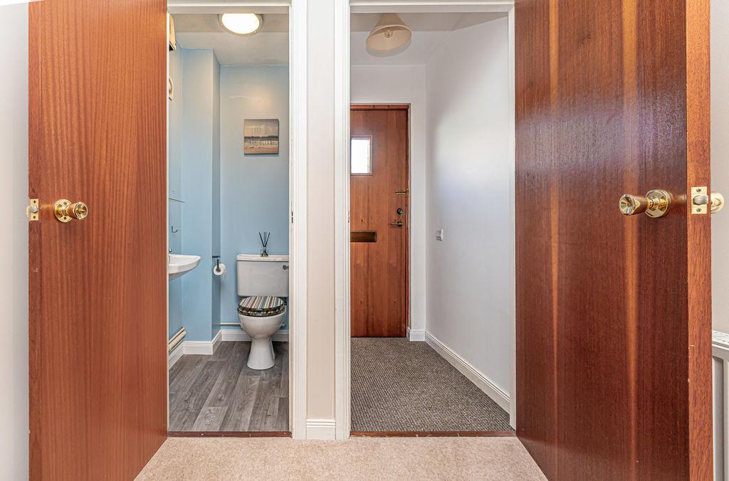 WC Apartment