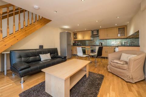 2 bedroom duplex to rent, ANNANDALE STREET, EDINBURGH, EH7