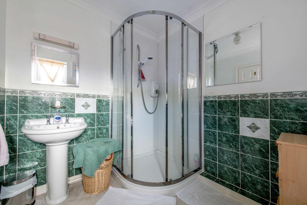 En suite shower room
