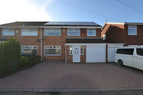 5 bedroom semi-detached house for sale, Rivington Drive, Ormskirk L40