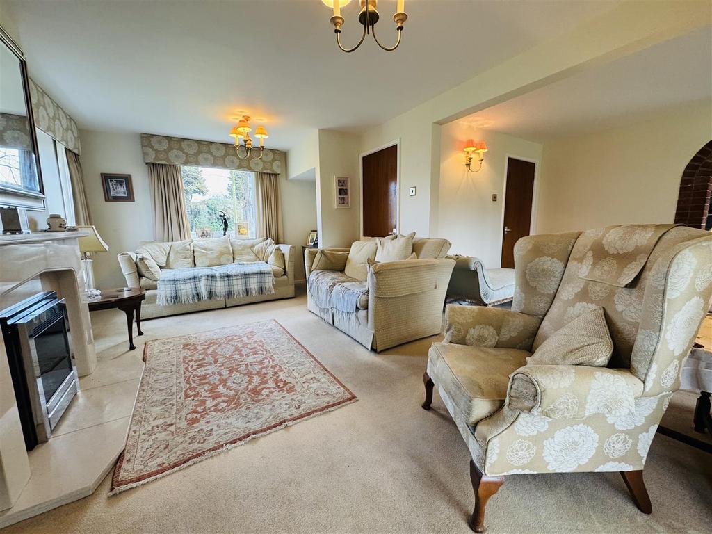 Lounge: