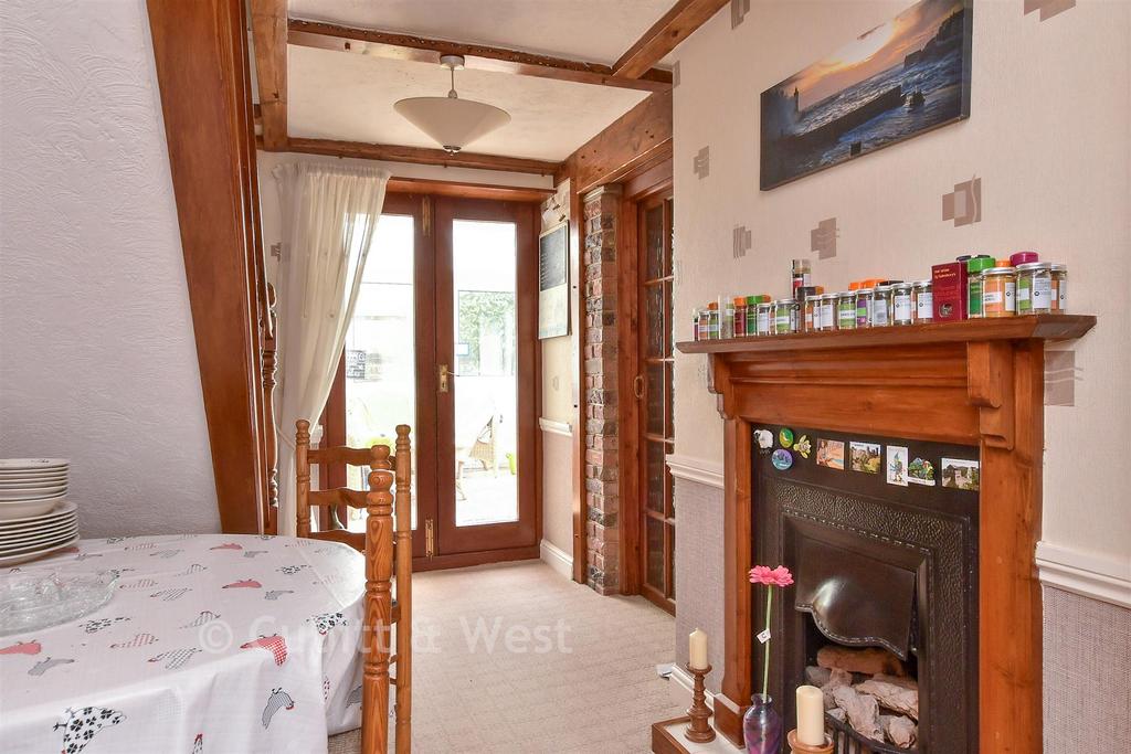 Breakfast Room