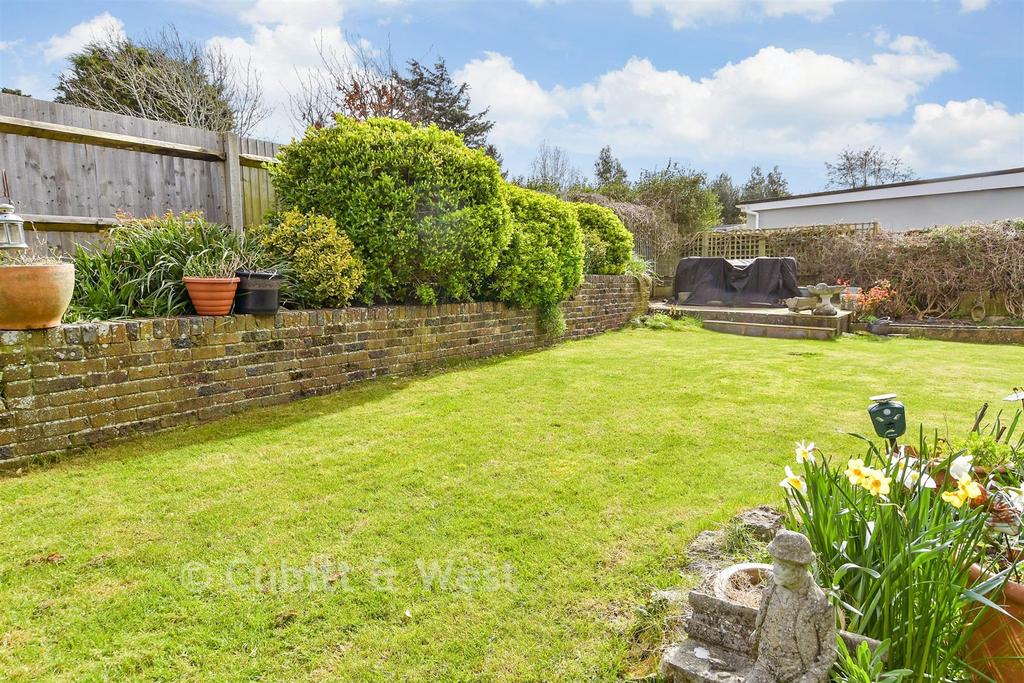 House in Brighton, Hollingbury - View 2