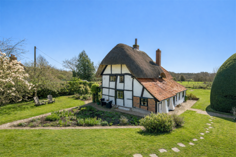 3 bedroom character property for sale, Cherry Tree Cottage, Goring Heath, RG8