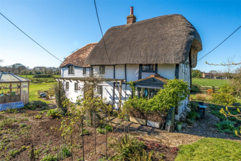 3 bedroom character property for sale, Cherry Tree Cottage, Goring Heath, RG8