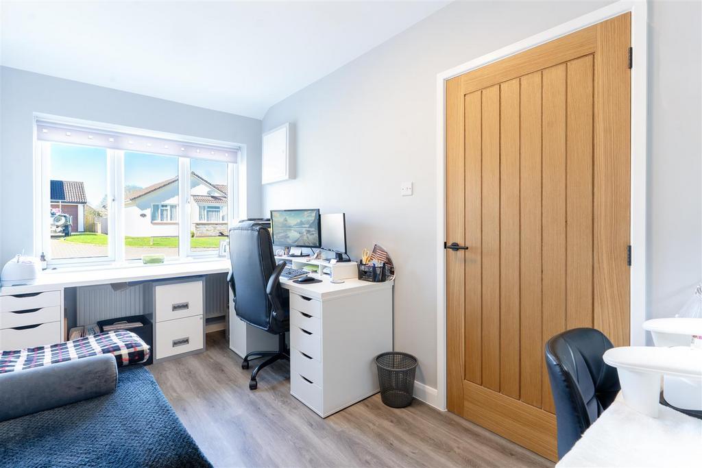 Office   Bedroom 5 2.jpg