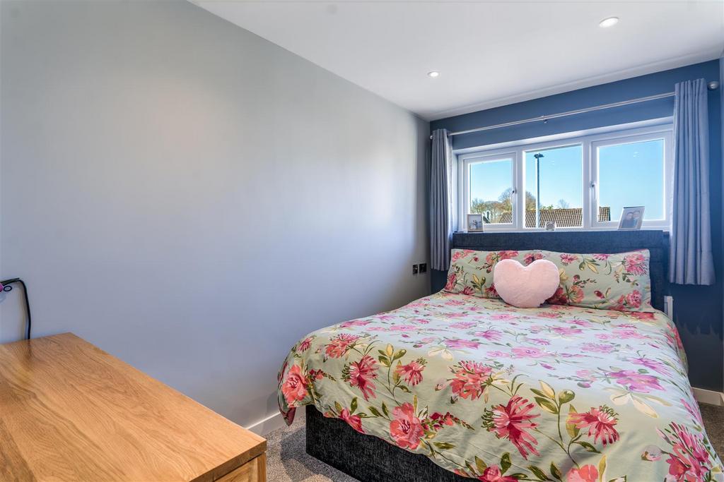 Bedroom 2.jpg
