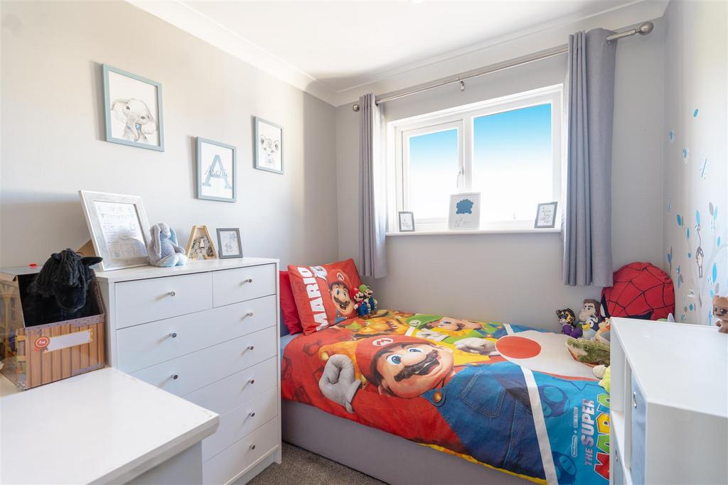 Bedroom 4.jpg