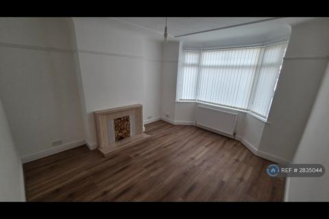 3 bedroom terraced house to rent, Pitville Avenue, Liverpool, L18