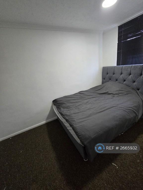 Bedroom 2 - Double