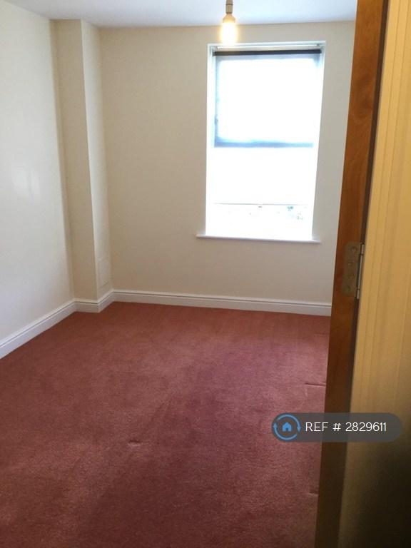 Bedroom 2  3.10m x 2.46m