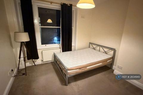 2 bedroom flat to rent, North Maida Vale, London, NW6