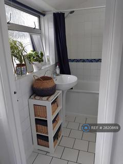 1 bedroom in a house share to rent, Lansdown Road, Canterbury, CT1