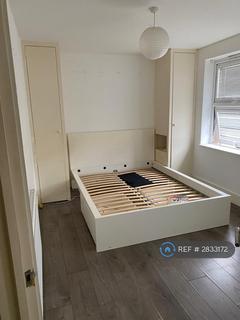 2 bedroom flat to rent, Eardley Road, London, SW16
