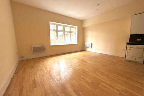 2 bedroom flat for sale, Town Centre, Luton LU1