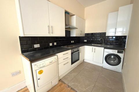 2 bedroom flat for sale, Town Centre, Luton LU1