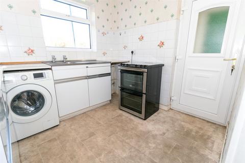 3 bedroom end of terrace house for sale, Kings Crescent, Middlewich