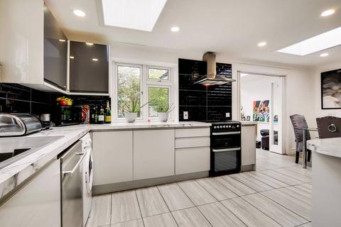 4 bedroom semi-detached house for sale, Risingholme Road, Harrow, HA3