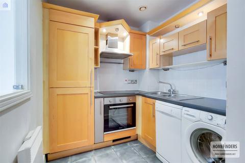 undefined, High Street, Stratford, E15